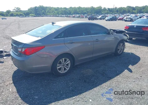 2013 Hyundai Sonata Gls Pzev z USA, uszkodzony, nr VIN 5NPEB4AC4DH532425